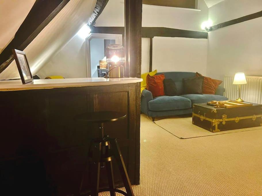 Apartament Epic Location, Views & Large Private Terrace Windsor Zewnętrze zdjęcie