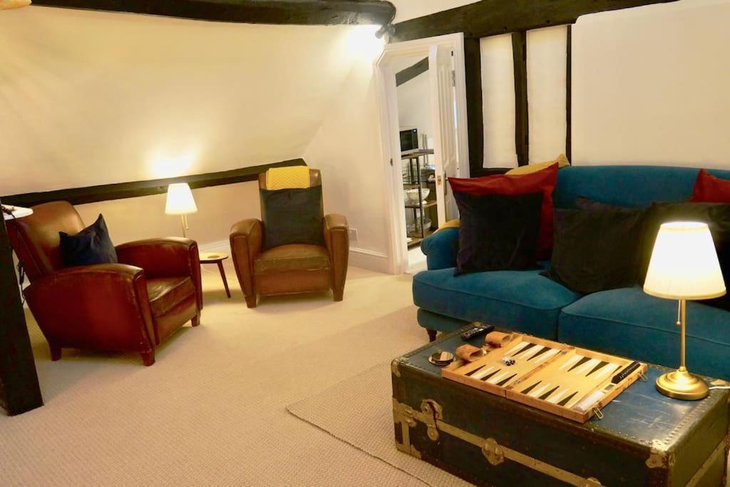 Apartament Epic Location, Views & Large Private Terrace Windsor Zewnętrze zdjęcie